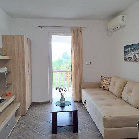 Dk Apartments Krasici Tivat Eksteriør bilde