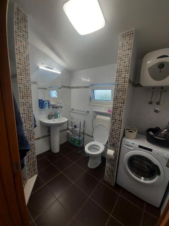 Dk Apartments Krasici Tivat Eksteriør bilde