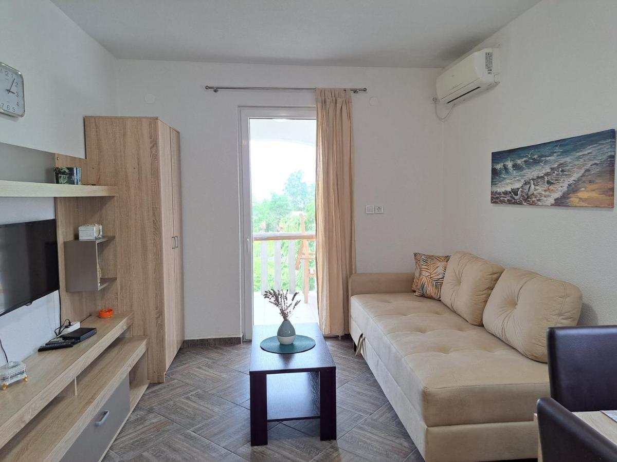 Dk Apartments Krasici Tivat Eksteriør bilde
